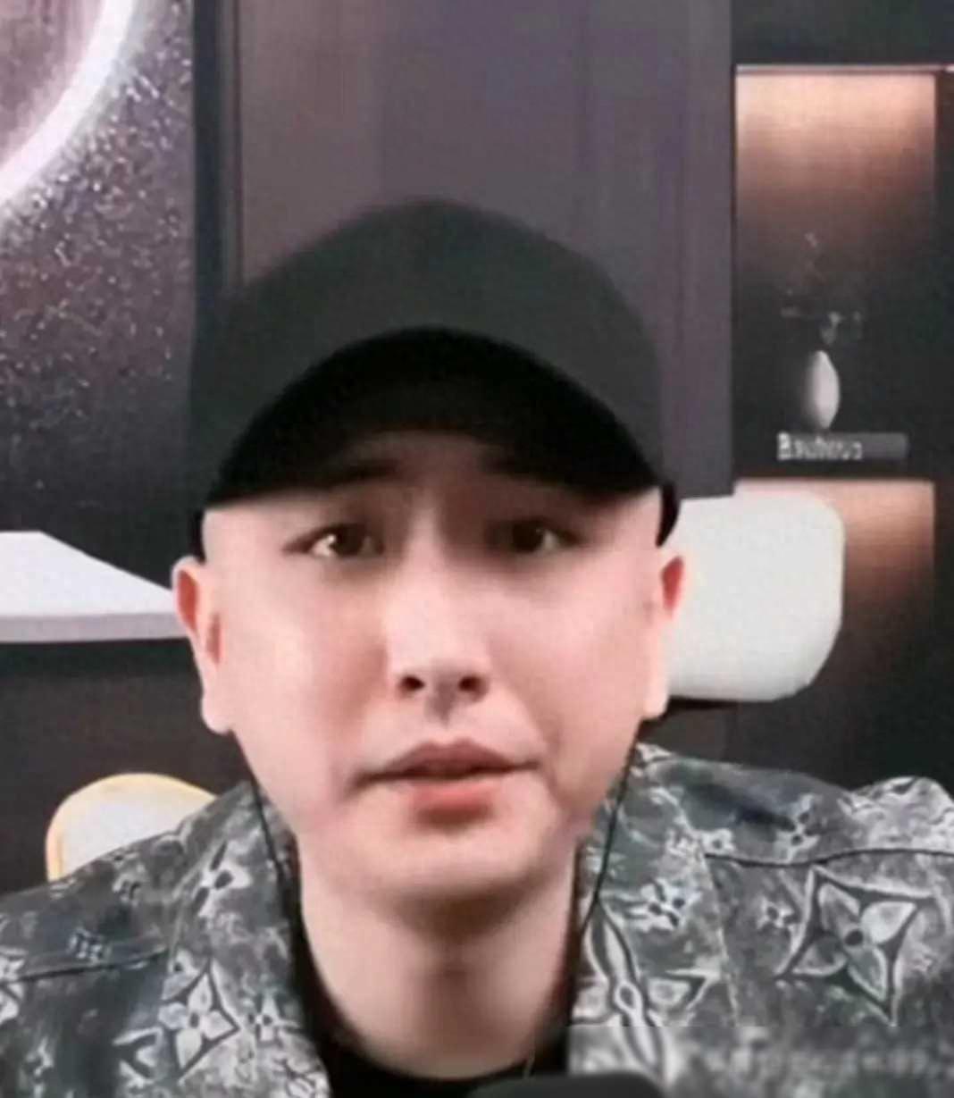 潘云、张云雷和他跟随郭德纲学艺，竟然要交