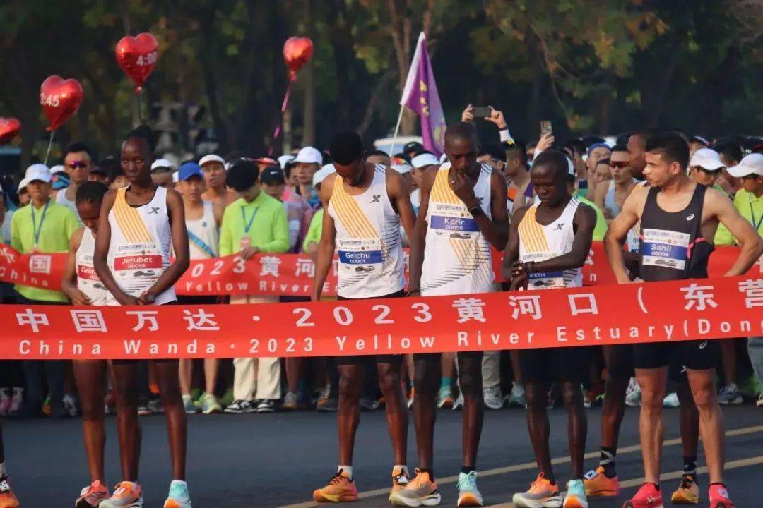 2021东营马拉松奖牌_东营马拉松冠军奖金_东营马拉松奖牌