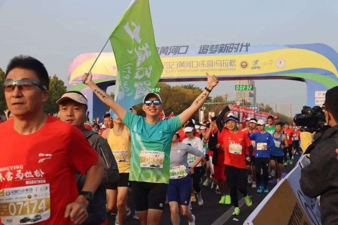 2021东营马拉松奖牌_东营马拉松奖牌_东营马拉松冠军奖金